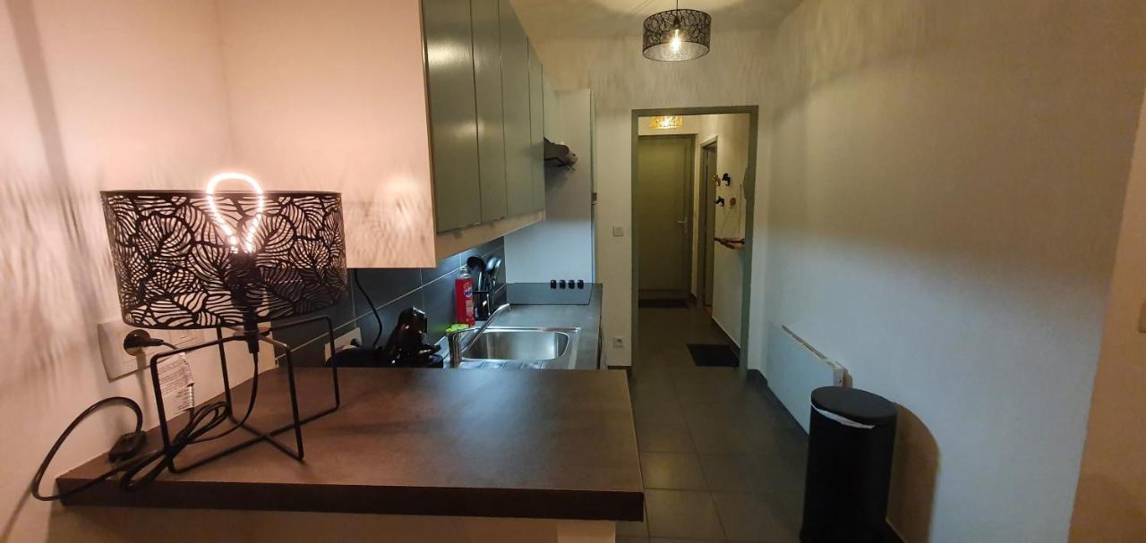 Les Balcons De Dieppe - Appartement 1Er Etage - Certifie 3 Etoiles Au Coeur De La Rue Pietonne المظهر الخارجي الصورة