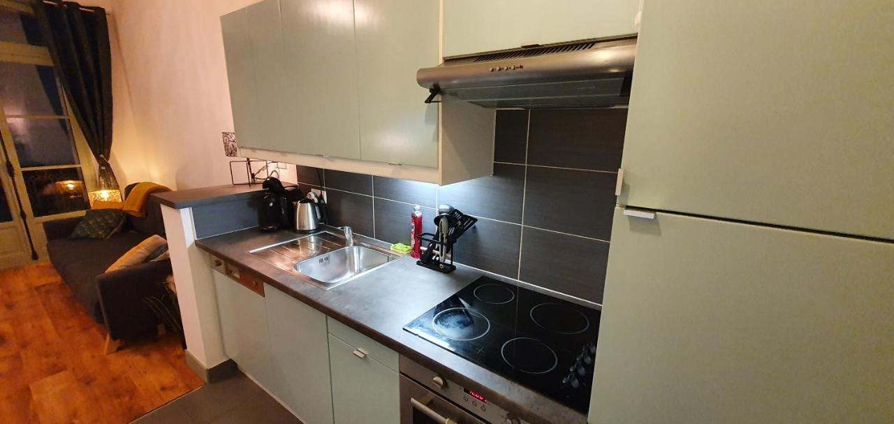 Les Balcons De Dieppe - Appartement 1Er Etage - Certifie 3 Etoiles Au Coeur De La Rue Pietonne المظهر الخارجي الصورة