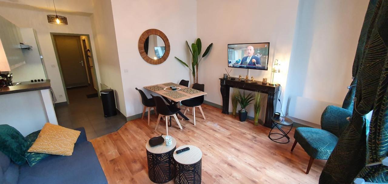 Les Balcons De Dieppe - Appartement 1Er Etage - Certifie 3 Etoiles Au Coeur De La Rue Pietonne المظهر الخارجي الصورة